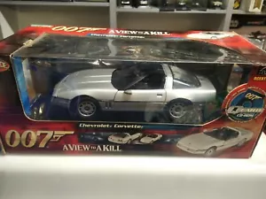 CHEVROLET CORVETTE 007 A VIEW TO A KILL 1:18 ERTL - Imagen 1 de 2