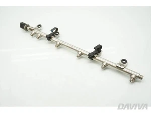 BMW 1 Series Kraftstoffeinspritzschiene M135i Benzin 235kW (320 HP) 7628049 2014 - Picture 1 of 7