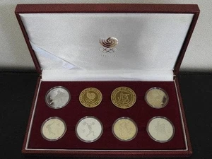 1988 Seoul Olympics Memorial Medal Coins Original Box - Picture 1 of 8
