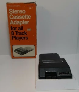 Adaptador de casete estéreo realista vintage para 8 reproductores de pistas 12-1875 con caja.  - Imagen 1 de 8