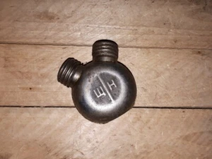 VINTAGE OIL CAN DOUBLE SPOUT OILIER Soviet MILITARY RIFLE OIL CAN LUBRICATOR,New - Picture 1 of 8