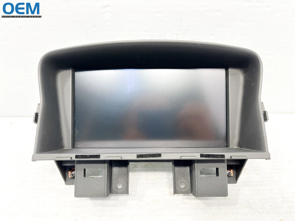 2012-2015 CHEVROLET CRUZE RADIO DISPLAY SCREEN CONTROL PANEL 22851302 OEM - Image 1 of 4