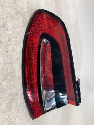 Conjunto de luces traseras Dodge Dart 13 14 15 16 lado del conductor izquierdo Foto 1 de 4