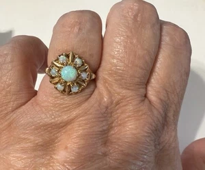 Antique Victorian Opal, 10 Kt Gold Ring - Picture 1 of 10
