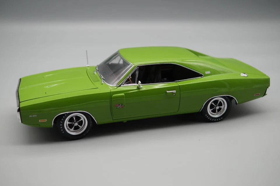 Dodge Charger R/T SE 1970 1/18 Ertl/AW Auto World American Muscle -TS705 - Imagen 1 de 4