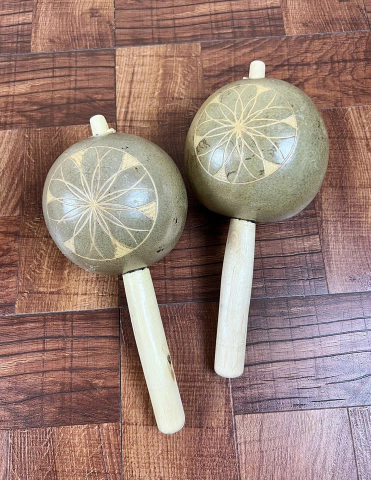 Maracas/Maracón Gaitero. Instrumento Típico Colombiano Para Tocar Música Típica. - Image 1 of 4