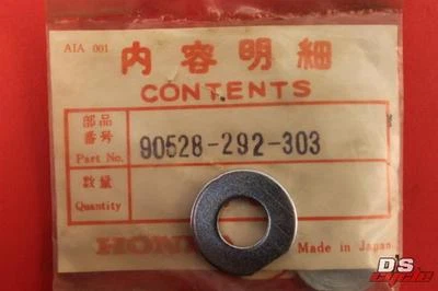 NOS HONDA CB450K1 CL450 CL450K6 PASO DE PILLÓN, PIEZA DE LAVADORA # 90528-292-303 Foto 1 de 4