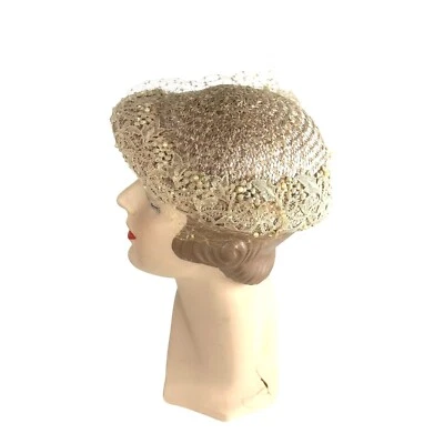 1950s straw hat blush pink with lace and pearls - Image 1 of 4