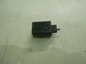 1988 KAWASAKI ZX600C TURN SIGNAL RELAY OEM - Picture 1 of 3