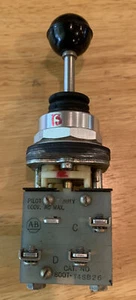 Allen Bradley 800T-T4SB26 4 Way Switch 600V AC Heavy Duty - Picture 1 of 4