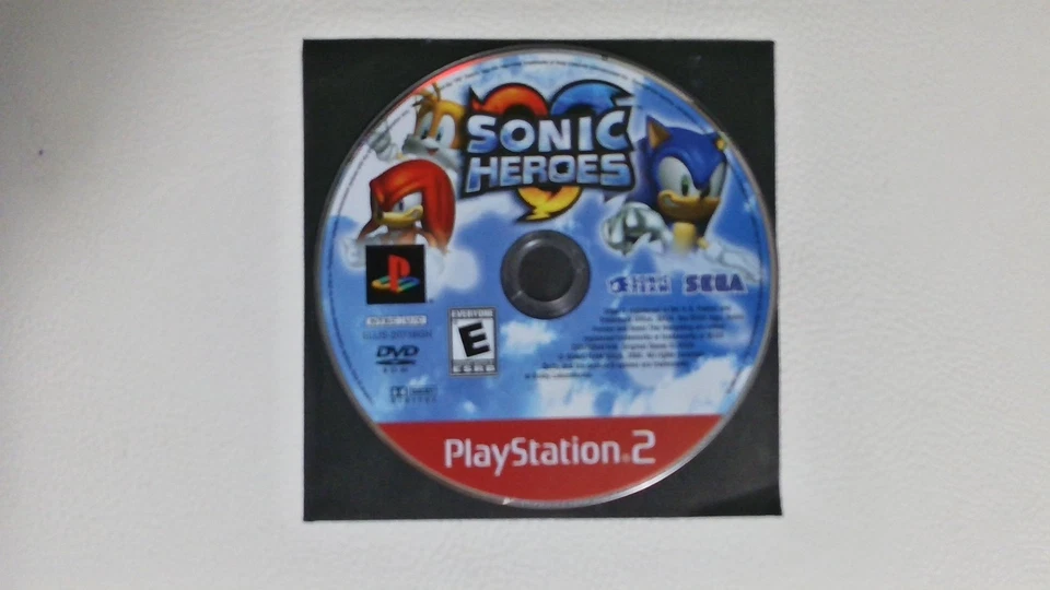 Sonic Heroes -- Greatest Hits (Sony PlayStation 2, 2005) - Image 1 of 1