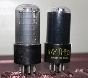 RAYTHEON 6V6GT TIGHT MATCH PAIR BLK BOX PLT D GETTER VINTAGE 1949 - Picture 1 of 2