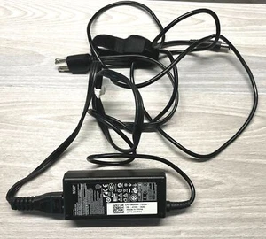 Genuine Dell Laptop Charger AC Adapter Power Supply LA65NS52-01 PA-12 19.5V 65W - Picture 1 of 5