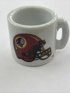 Vintage Washington Redskins NFL Vending Machine Mini Coffee Mug Cup Rare - Picture 1 of 3