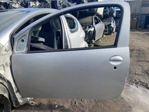 TOYOTA AYGO 3DR 2005-2014 TÜR BLANK (BEIFAHRERSEITE) IN SILBER CODE 1E7 - Bild 1 von 1
