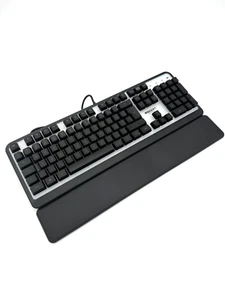 Roccat Magma - Membrane RGB Gaming Keyboard mit RGB-Beleuchtung (DE Layout) - Bild 1 von 3