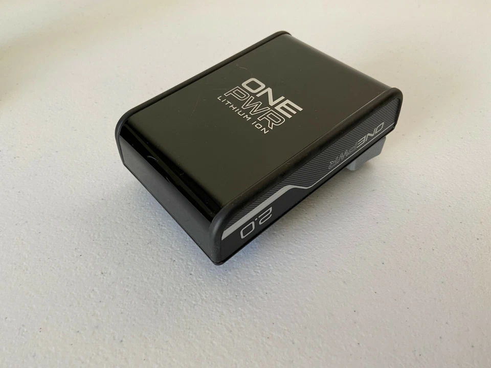 Hoover BH15020 ONEPWR 2.0 Li-ion 20v Battery With Charger