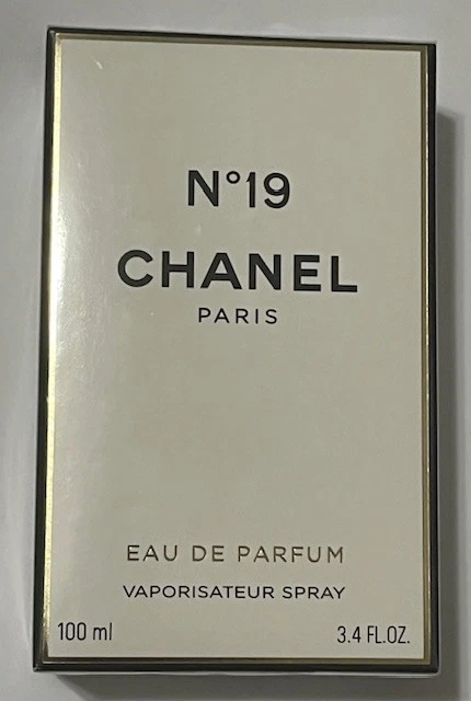 Chanel N°19 Eau de Parfum 100 ml/ 3,4 fl. oz Foto 1 de 2