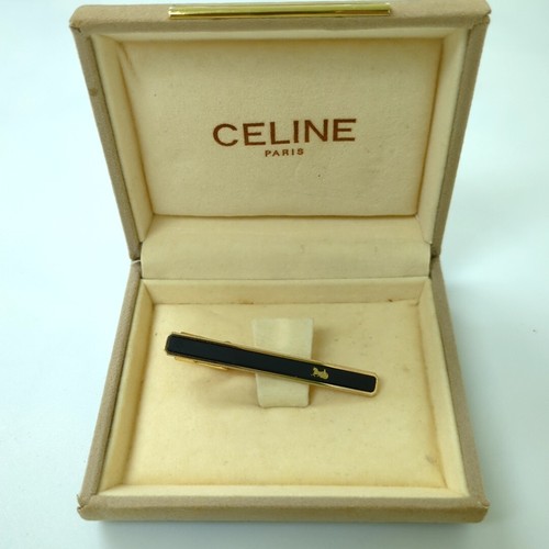 Cravatta Celine fermacravatta carrozza colore nero oro uomo usata dal Giappone