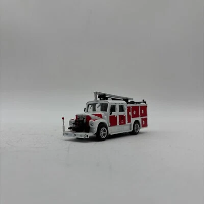 MODELLINO CAMION POMPIERI AUTOPOMPE INTERNATIONAL 1973- DEL PARDO - SCALA 1:50 - Immagine 1 di 4