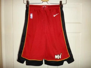 Youth Nike Miami Heat NBA Red Statement Edition Swingman Shorts XL (18/20) - Picture 1 of 1