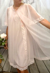 SHADOWLINE Night Gown & Robe Peignoir Set, Chiffon, Feminine NOS w/Tags VTG 1971 - Picture 1 of 10