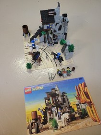 LEGO Wild West: Bandit's Secret Hideout (6761) with Instruction Booklet