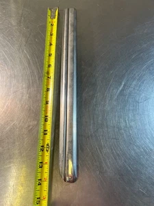 Pezzo di rifiniture cromate per auto misteriose vintage RICAMBI O RESTAURO - Foto 1 di 1