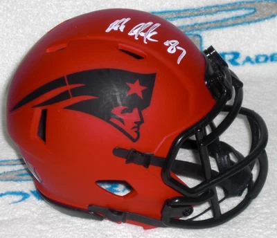 MINICASCO RAVE FIRMADO POR ROB GRONKOWSKI PATRIOTAS DE NUEVA INGLATERRA - J.S.A. CERT. Foto 1 de 4