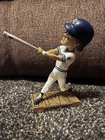 Kansas City Royals MYSTERY GEORGE BRETT BOBBLEHEAD 2022 Cover