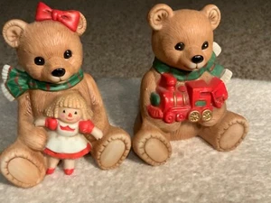 A Pair of HOMCO Christmas Bisque Porcelain Bear Figurines #5560  Retired - Picture 1 of 8