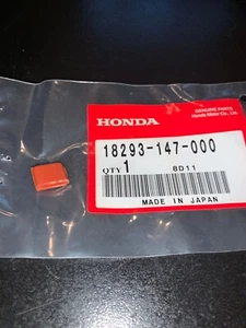 *1EA OEM HONDA RUBBER, PROTECTOR GASKET 18293-147-000 NC50 (R2300) - Picture 1 of 2