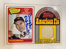 2001 Topps American Pie Brooks Robinson Autographed Relic Card #5 Orioles
