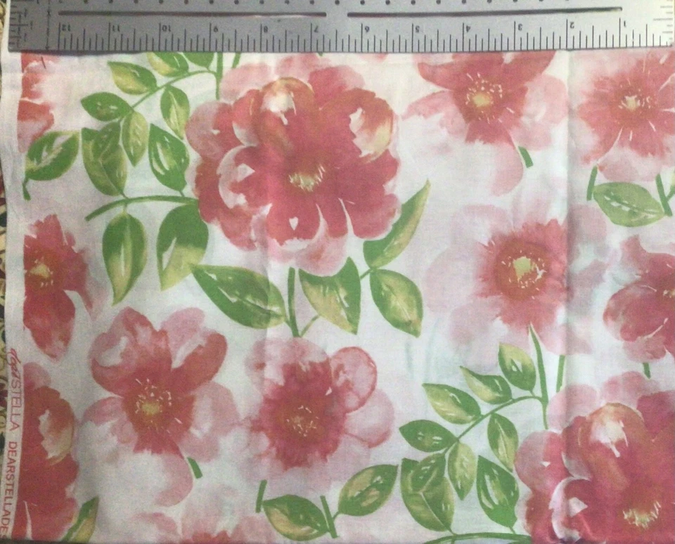Tela de algodón floral rosa Dear Stella 1 yarda Foto 1 de 1