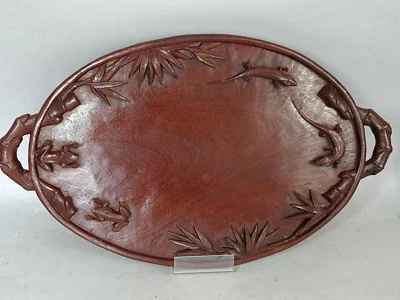 Ancien plateau bois sculpté de lézards, grenouilles bambou Chine Bel état B934 - Photo 1/4