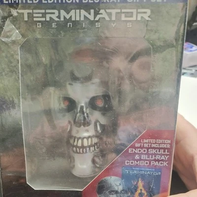 Terminator Genisys (Blu-ray/DVD/DC 2015) Endo Skull Limited Edition Gift Set New - Image 1 of 3