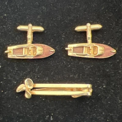 Swank Vtg Speed Boat and Propeller Cuff Links and Tie Bar - Image 1 of 4