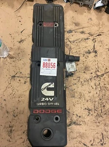 Dodge 5.9L Cummins USED VALVE COVER ASSEMBLY 2005-07 4931453 4931454 88856 TXC - Picture 1 of 3