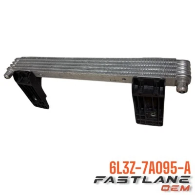 Ford F-150/Lincoln Mark LT 2005-2008 montaje enfriador de aceite nuevo OEM 6L3Z-7A095-A Foto 1 de 4