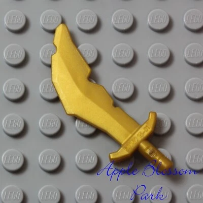 NUEVO Lego ESPADA CON MUESCAS DORADAS - Ninja Castle Troll Minifigura Cimitarra Arma Hoja Foto 1 de 4
