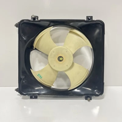 Honda Civic 1999-2000 - A/A radiador ventilador de refrigeración con cubierta OEM Foto 1 de 4