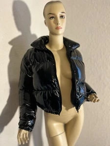 NWT Unbranded Shiny Puffer Crop Jacket, Large, MSRP $79, Black - Picture 1 of 6