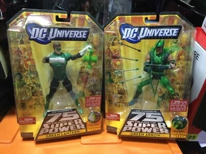 DC UNIVERSE ALL STAR GREEN ARROW AND GREEN LANTERN WITH COLLECTOR BUTTONS - Picture 1 of 14
