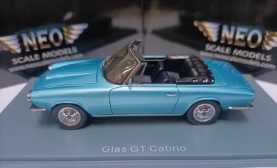 Neo 1/43 比例 Glas GT Cabrio 1966 蓝色树脂汽车模型 — 第 1/4 张图片