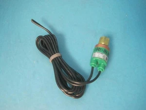 Pressostato Danfoss ACB-2UB46W Z152 - Foto 1 di 8