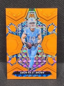2024 Panini Mosaic Amon-Ra St. Brown Orange Fluorescent Mosaic Prizm /25 Leoni - Foto 1 di 3