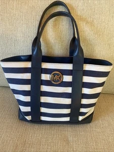 MICHAEL KORS Fulton Canvas Striped~ Medium Tote Navy & White Summer Handbag - Picture 1 of 7