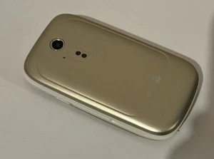 Doro 6520 Handy (entsperrt) Klappbar GROSSE Tasten SOS Gold - Bild 1 von 12