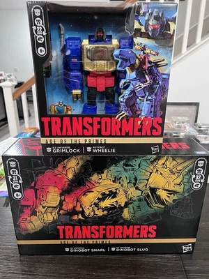 Transformers Age of the Primes Leader Class G2 Dinobots Grimlock, Slug and Snarl - Image 1 of 4