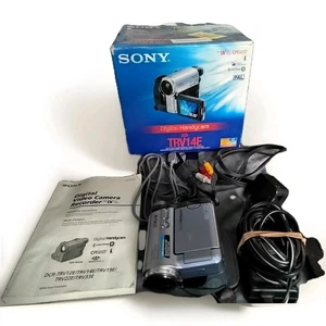 Sony DCR-TRV14E Digital Video Camcorder Originalverpackt - Bild 1 von 4